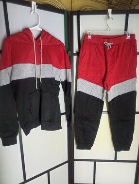 NEW MEN TWO PIECE SWEAT SUIT- WARM UP SUIT SIZE XXL (44)